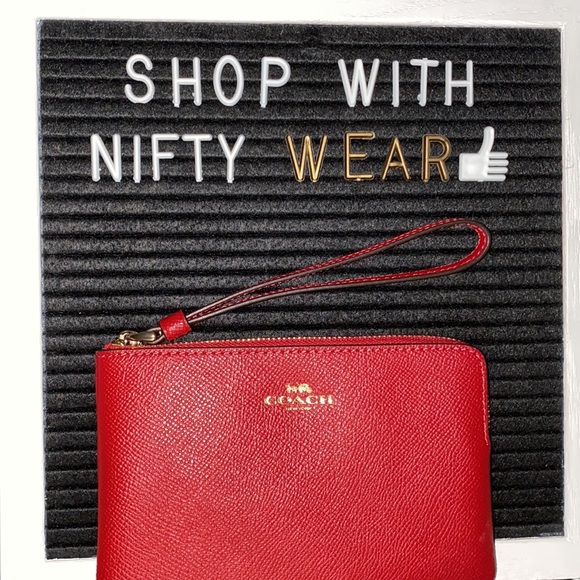 COACH CORNER ZIP WRISTLET Bight red - Picture 6 of 9